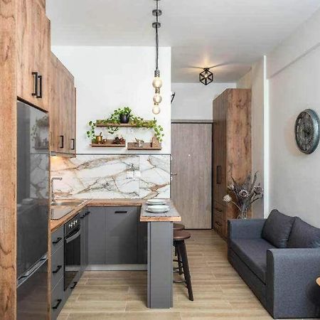 Flat In Athens Next To Metro St! Appartement Buitenkant foto